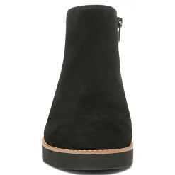 Vionic Brionie Chelsea Boot Clearance